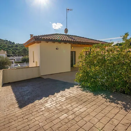 3 Bedroom In L'Escala